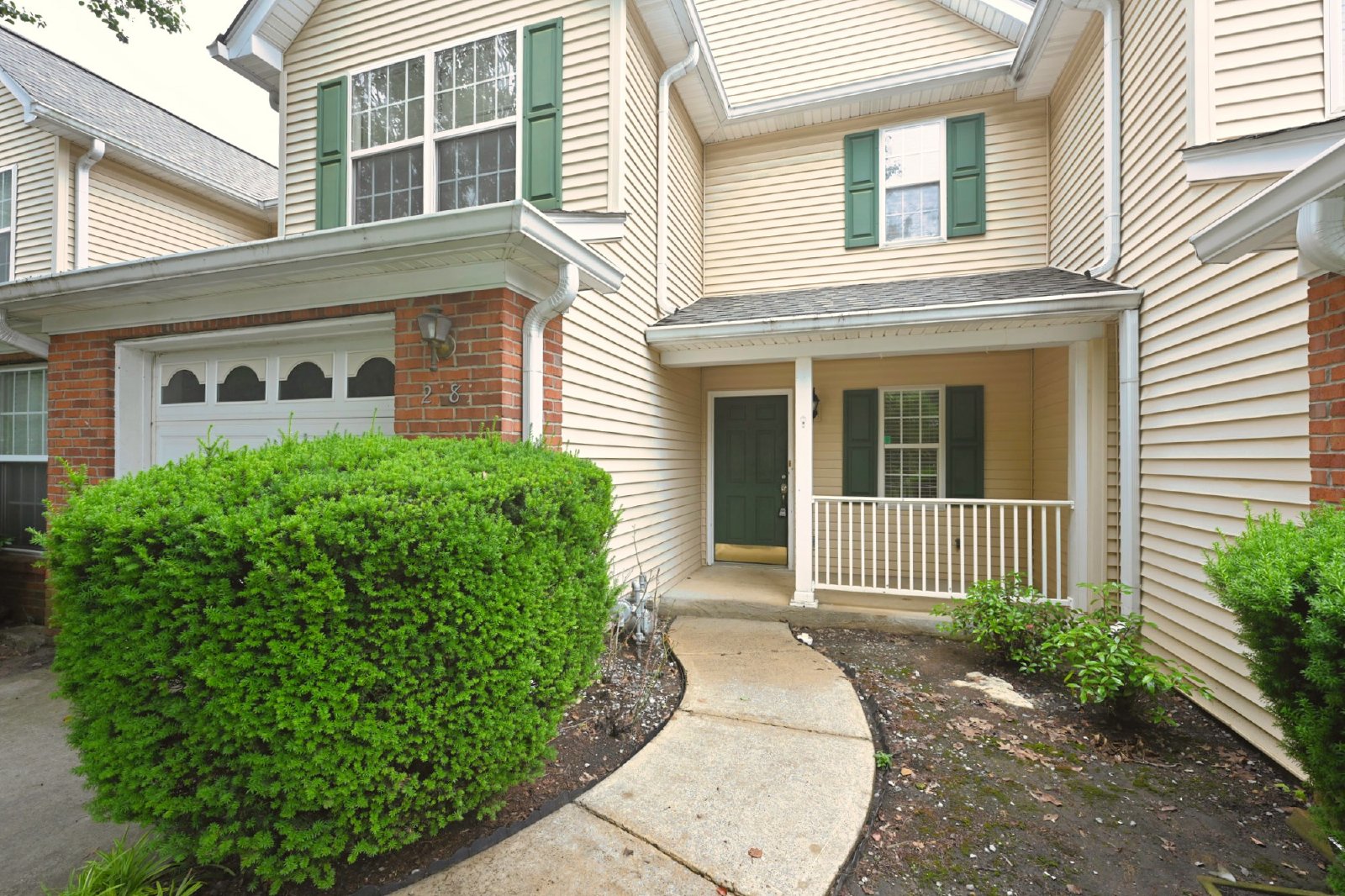 Beautiful 2BR/2.5BA Townhome in Nashboro Village property image