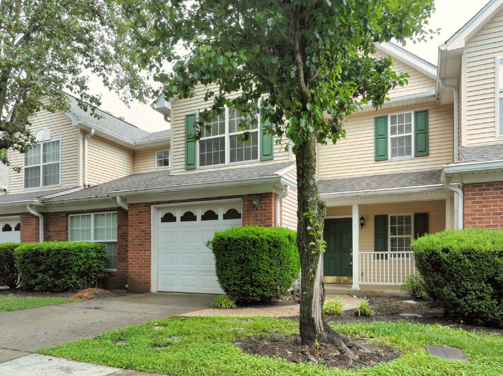 Beautiful 2BR/2.5BA Townhome in Nashboro Village property image