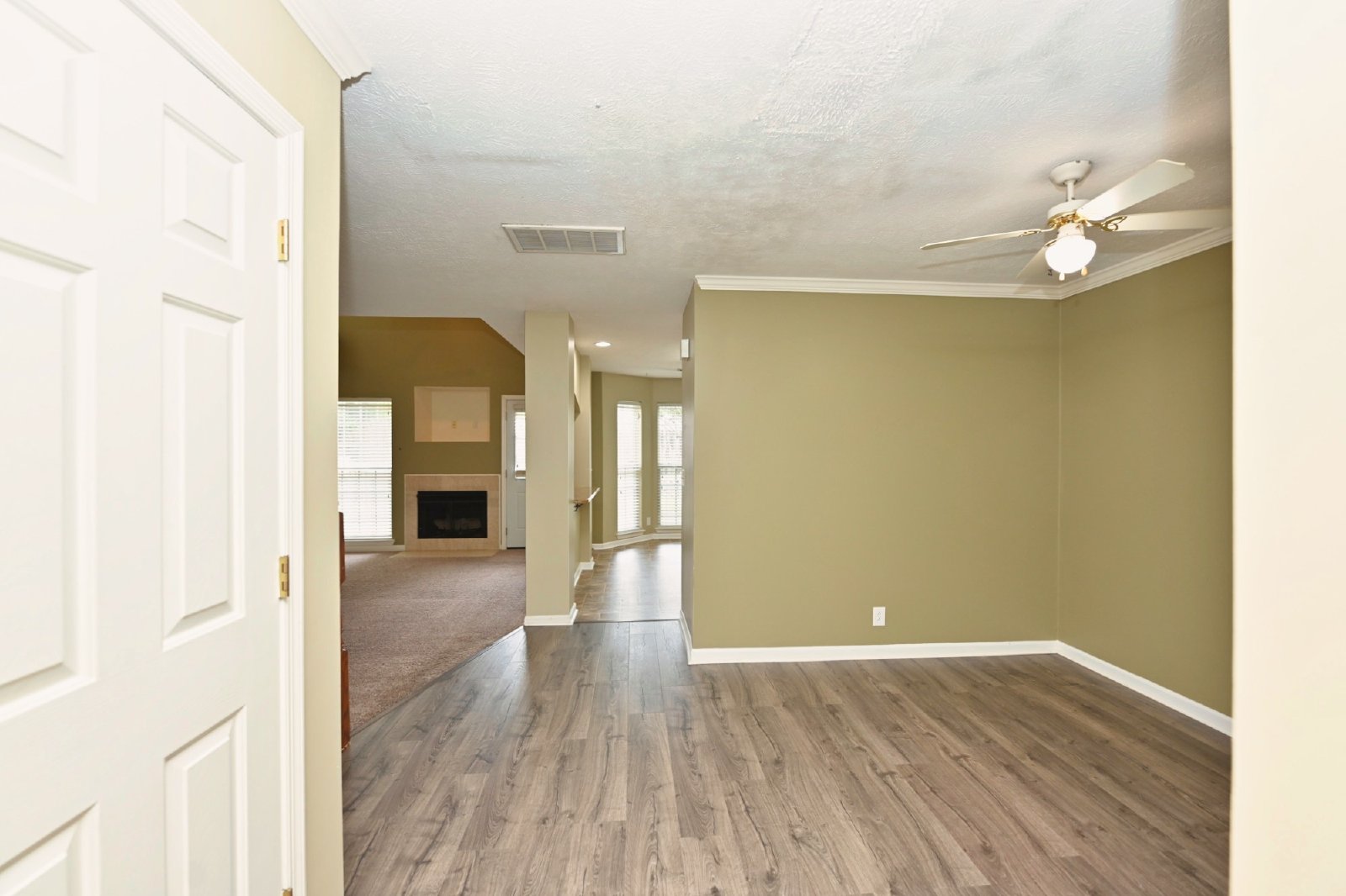 Beautiful 2BR/2.5BA Townhome in Nashboro Village property image