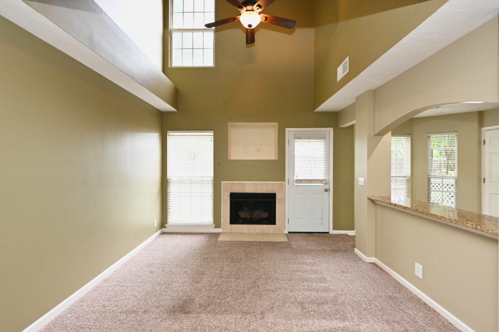 Beautiful 2BR/2.5BA Townhome in Nashboro Village property image