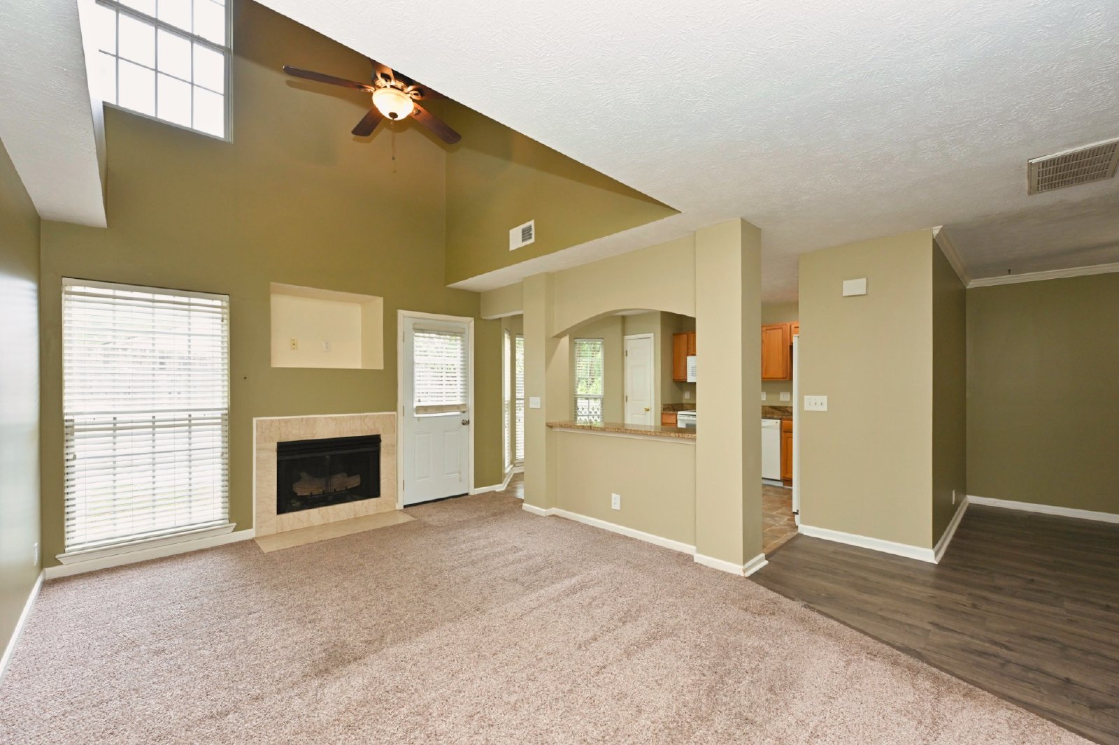 Beautiful 2BR/2.5BA Townhome in Nashboro Village property image