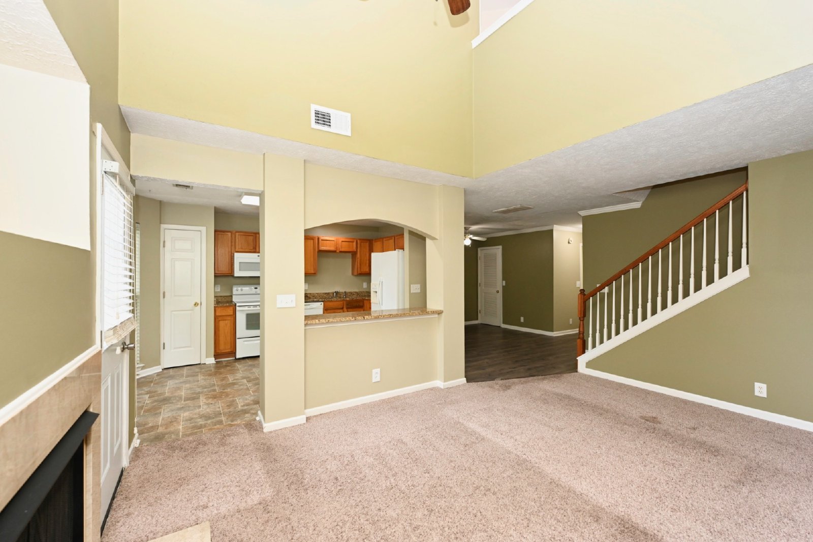 Beautiful 2BR/2.5BA Townhome in Nashboro Village property image