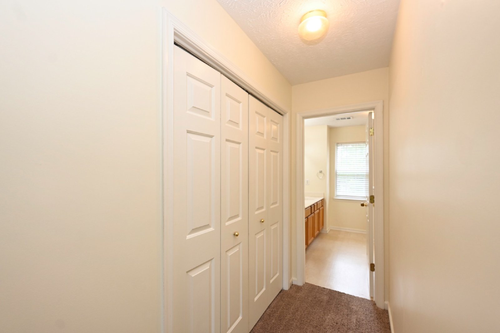 Beautiful 2BR/2.5BA Townhome in Nashboro Village property image