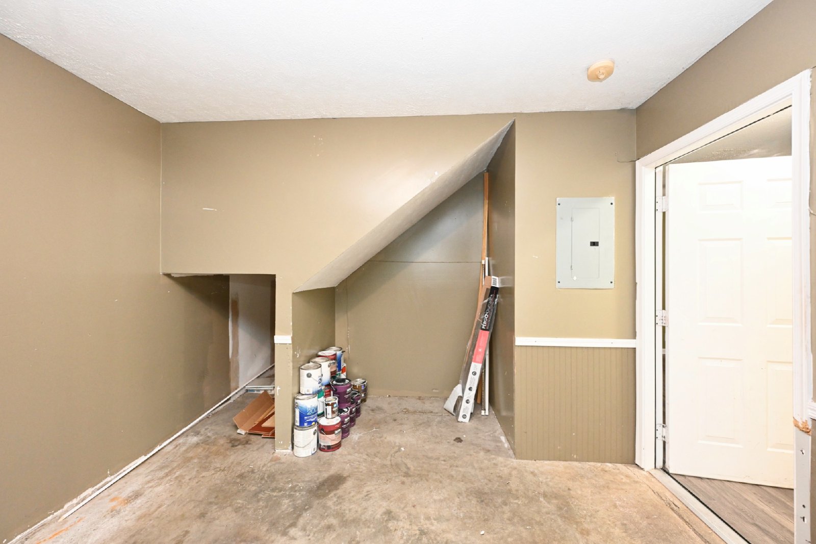 Beautiful 2BR/2.5BA Townhome in Nashboro Village property image