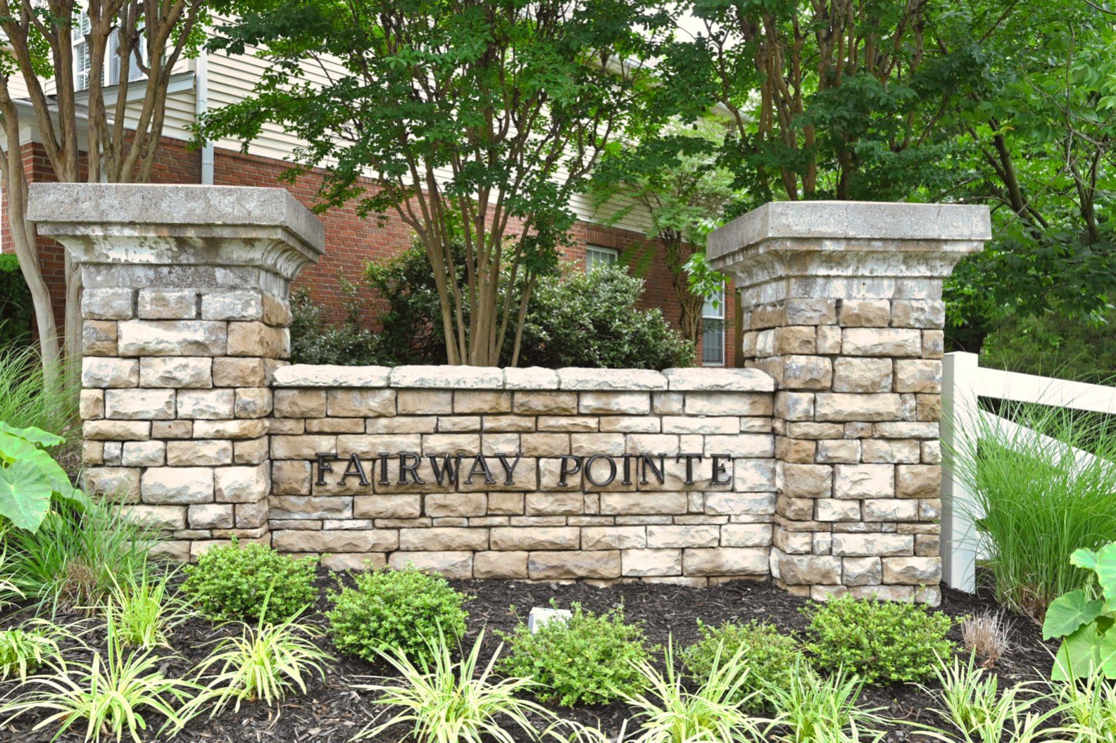 Beautiful 2BR/2.5BA Townhome in Nashboro Village property image