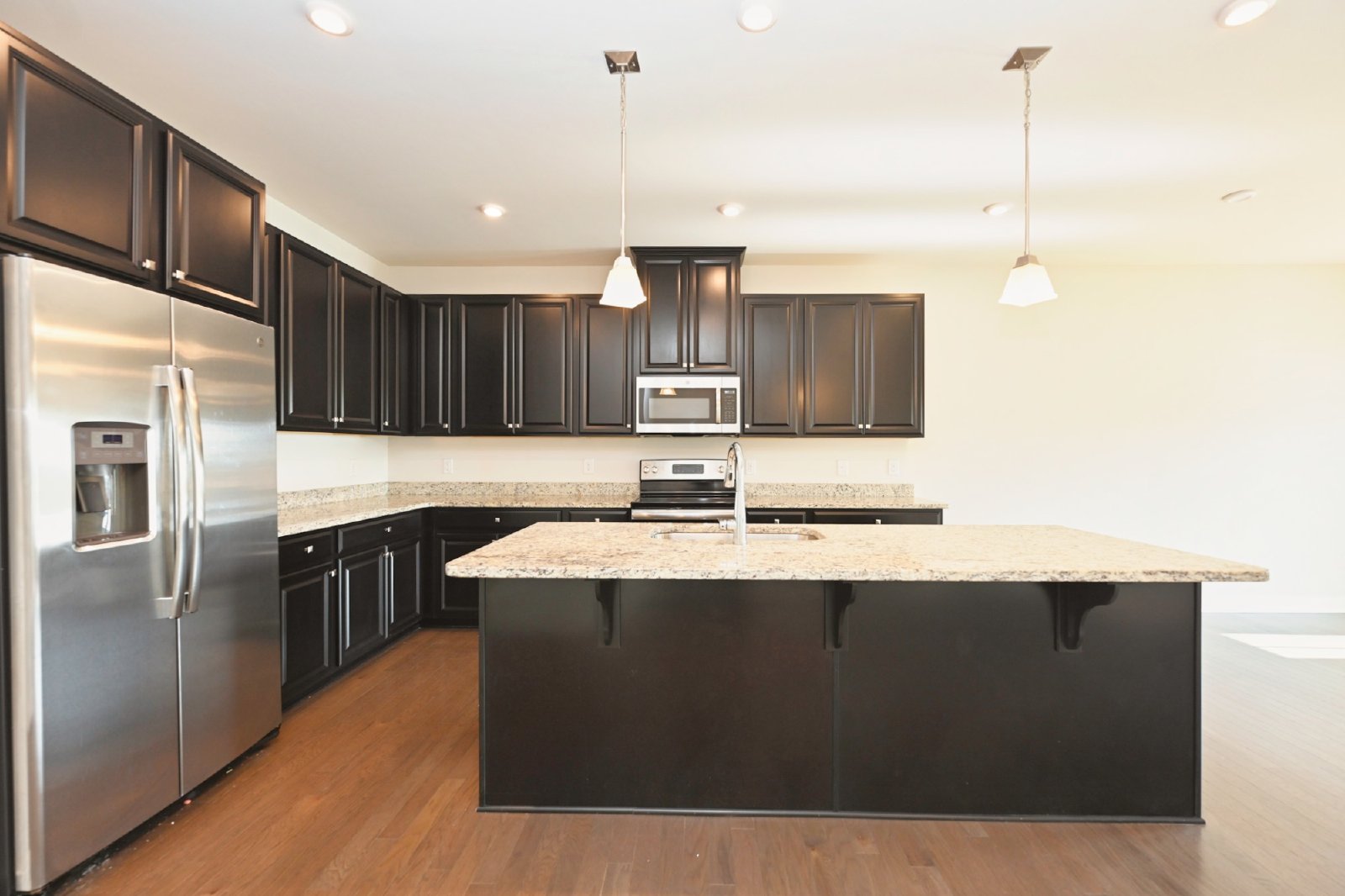 Beautiful, like new 3BR/2.5BA townhouse in Goodlettsville property image