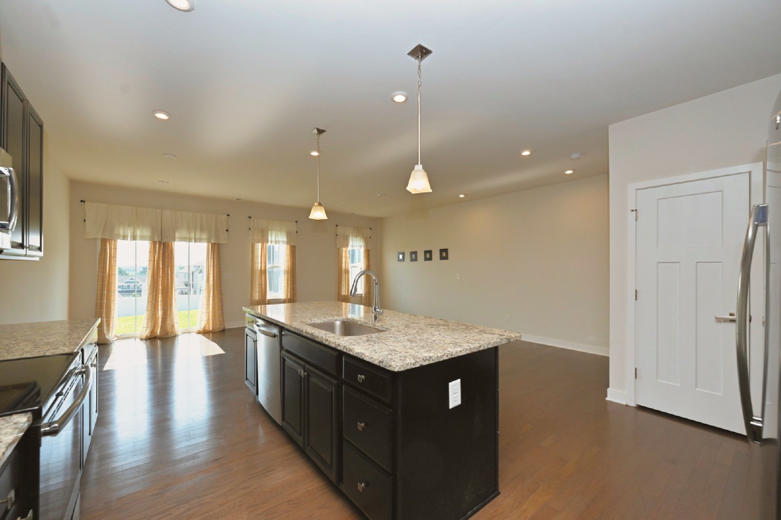 Beautiful, like new 3BR/2.5BA townhouse in Goodlettsville property image