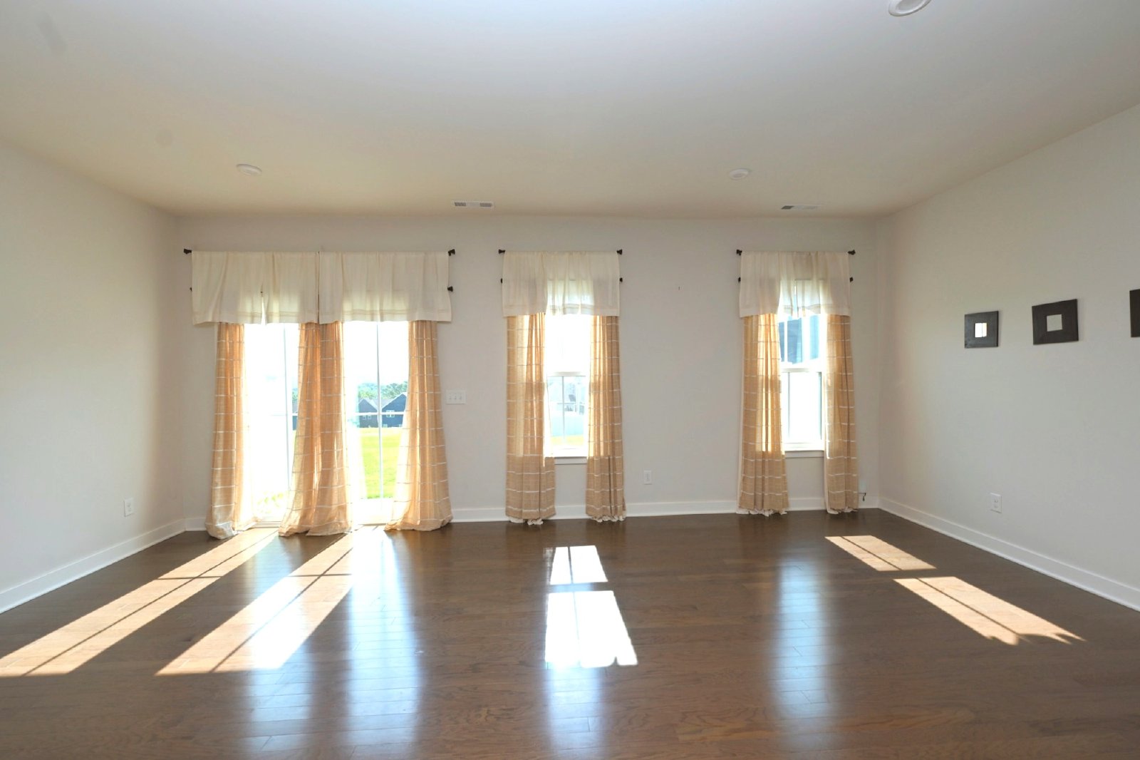 Beautiful, like new 3BR/2.5BA townhouse in Goodlettsville property image