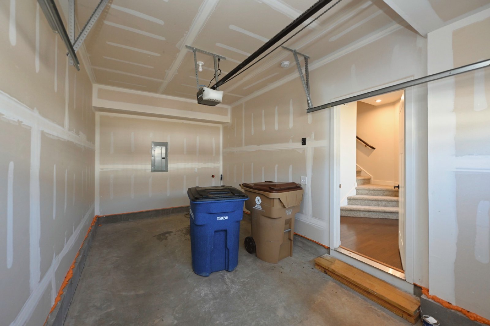 Beautiful, like new 3BR/2.5BA townhouse in Goodlettsville property image